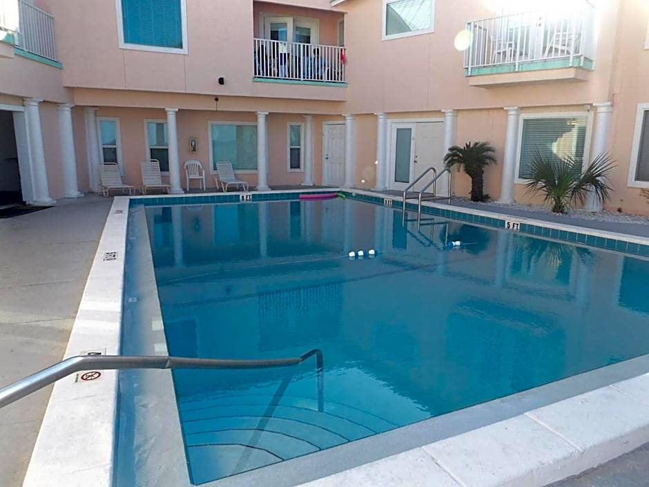 Pineapple Villas