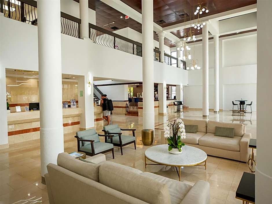 Regency Miami Airport by Sonesta