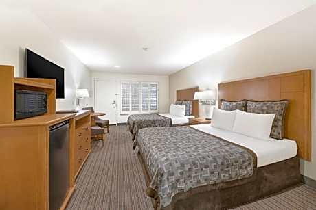 Queen Room with Two Queen Beds