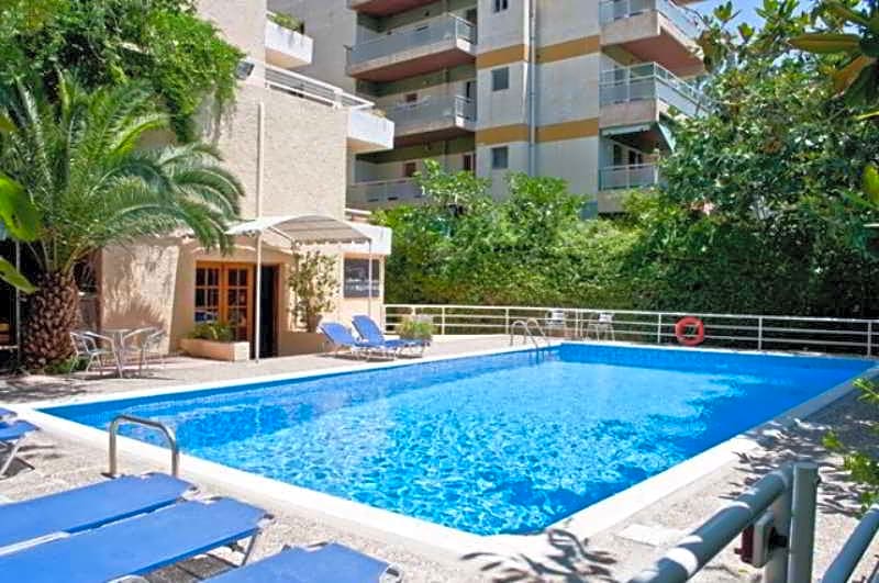 Stefanakis Hotel & Apartaments