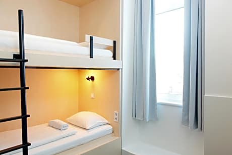 Twin Room with Private Bathroom
