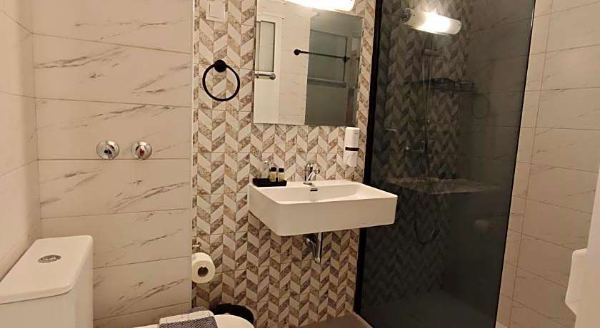Tina Hotel