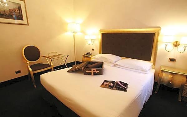 Hotel Al Ponte Dei Sospiri