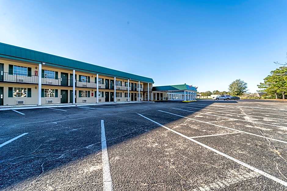 Dothan National Golf Club and Hotel