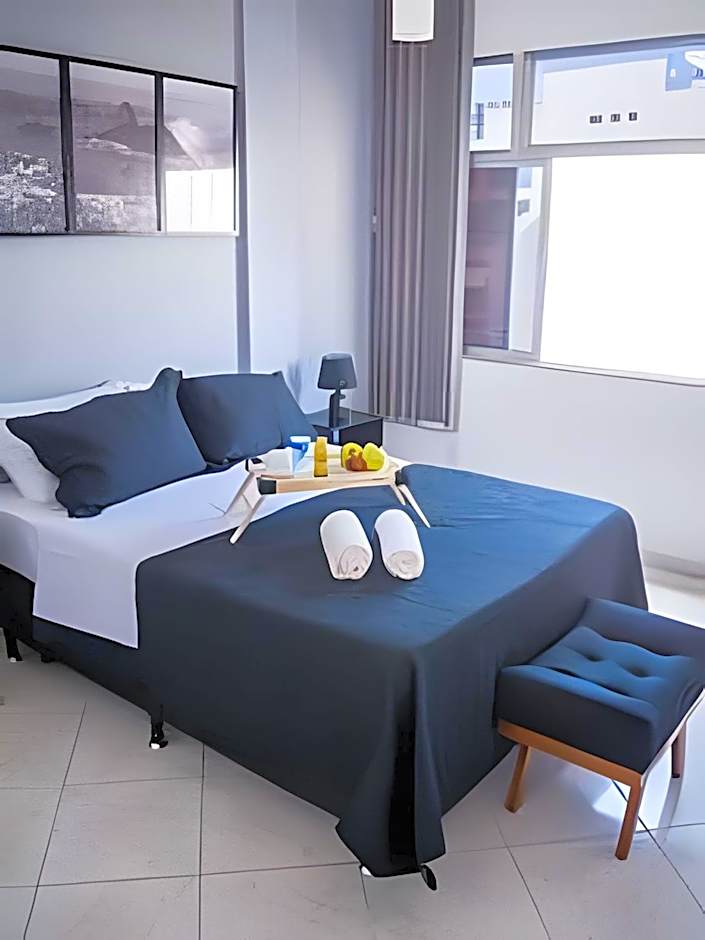 Flamengo, á 5 minutos do Aterro, frente ao Metrô