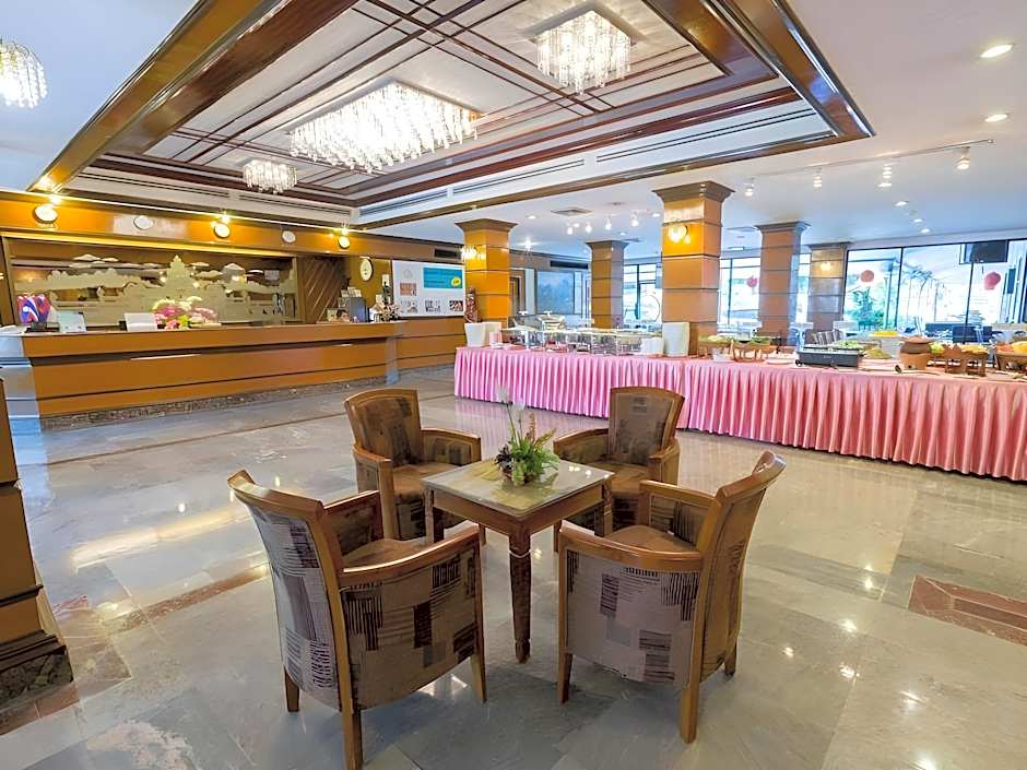 Korat Hotel