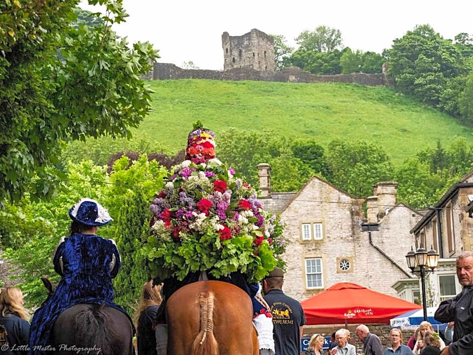 Dunscar Farm Bed & Breakfast