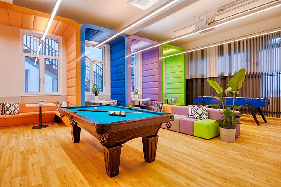 lyf Schönbrunn Vienna