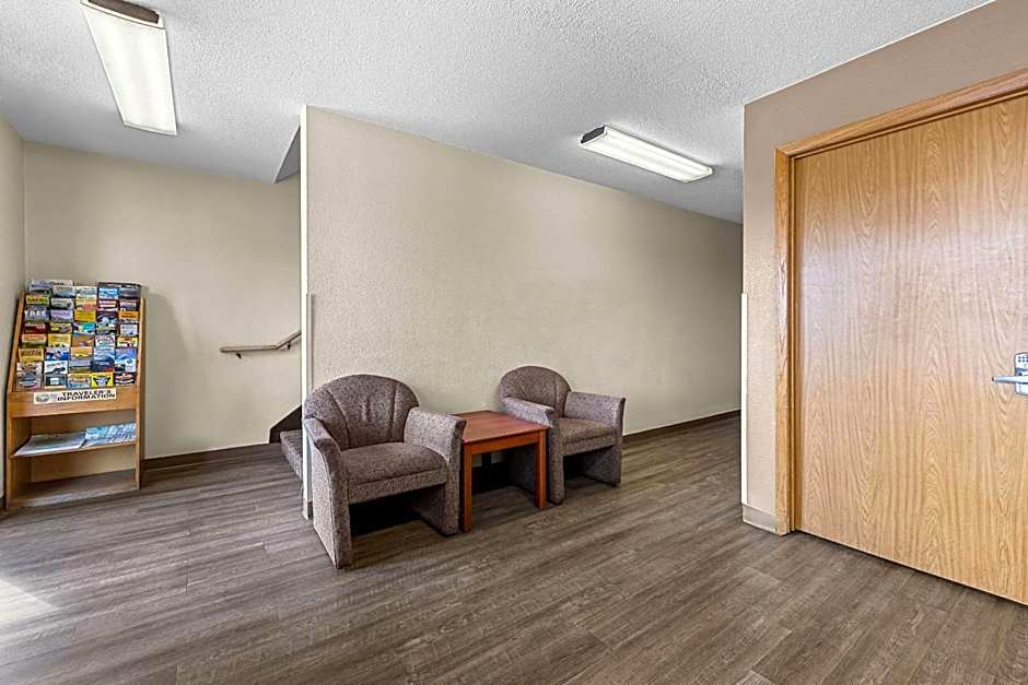 Rodeway Inn Rapid City