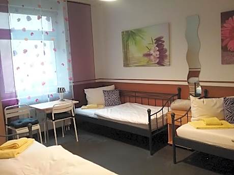 Triple room-Shared Bathroom