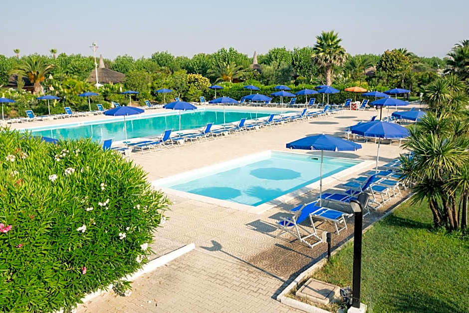 African Beach Hotel-Residence