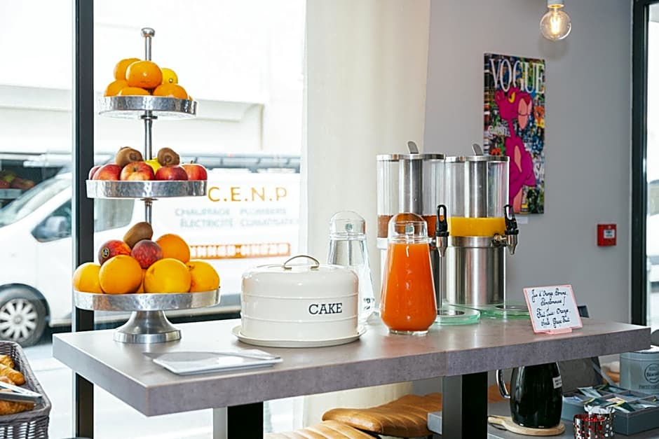 Holidays & Work HOTEL