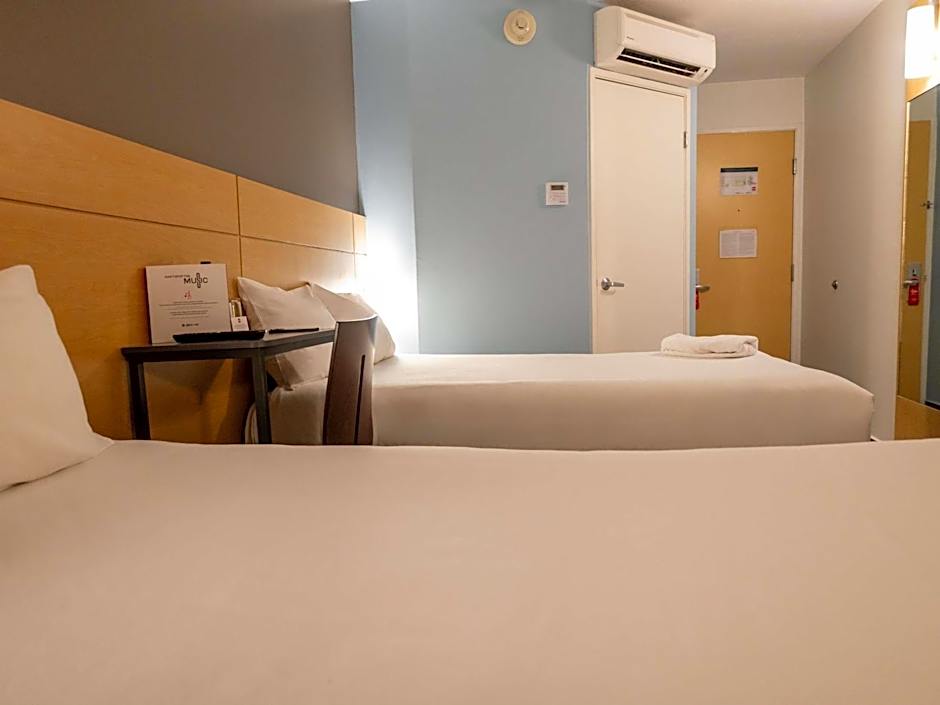 Ibis Hermosillo