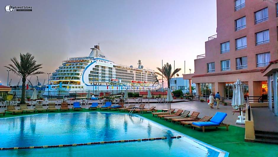Resta Port Said Hotel
