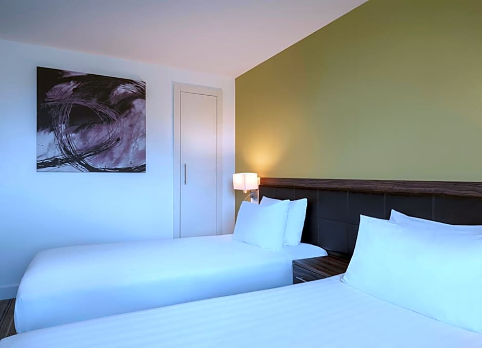 Holiday Inn Huntingdon Racecourse By IHG