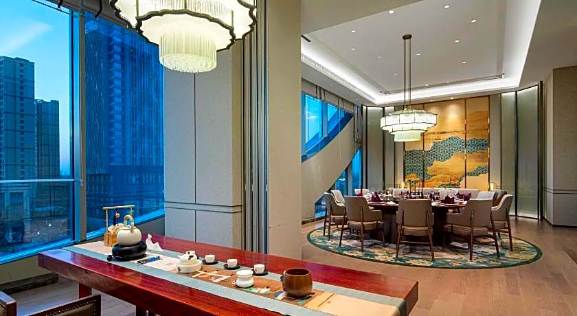 Pullman Huai'an Falcon