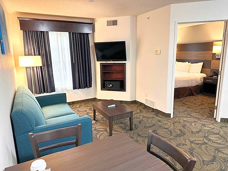 MainStay Suites Madison Airport