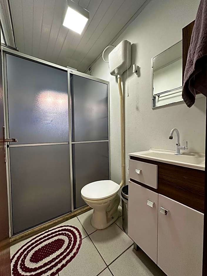 BS01- Casa com Piscina Aquecida e Churrasqueira