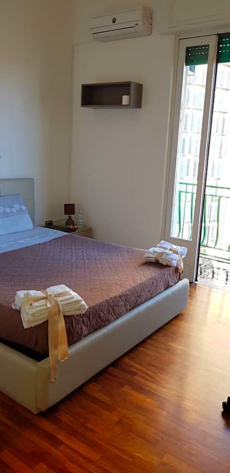 Blue Crystal NAPOLI ROOMS