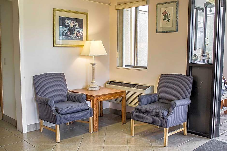 Econo Lodge