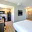 CANDLEWOOD SUITES PANAMA CITY BEACH SOUTHEAST by IHG