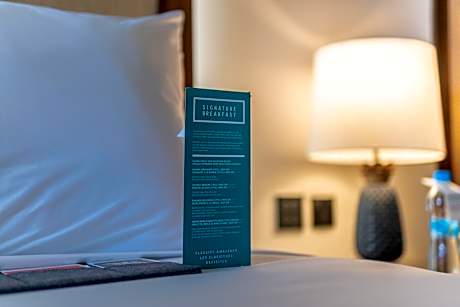 Royal Suite, 1 King Bed, Non Smoking, Ocean View (1 King Bed)