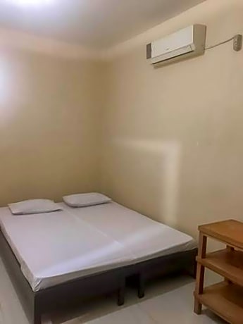 KoolKost Female Syariah near IKIP PGRI (Minimum Stay 3 Nights)