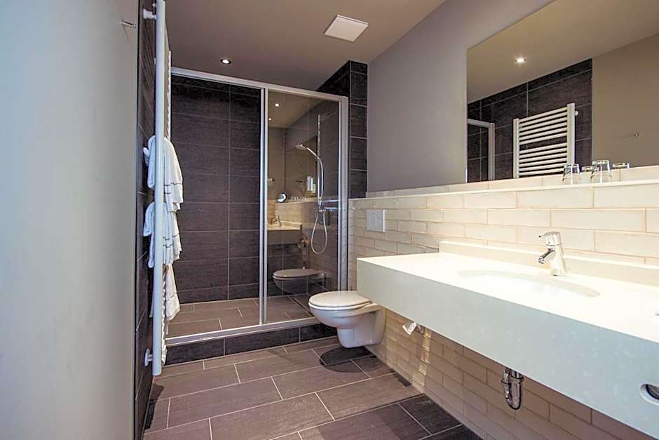 Hotel Goldene Traube - by Neugart