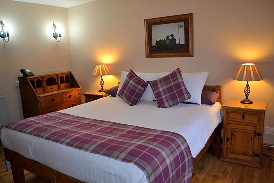 Walsh's Hotel and Apartments