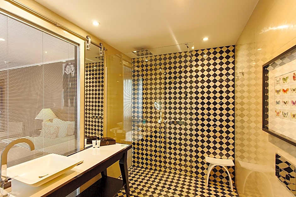 Quentin Boutique Hotel