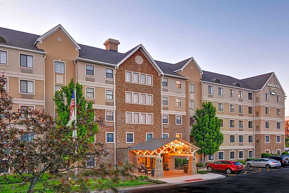 Homewood Suites by Hilton Aurora Naperville
