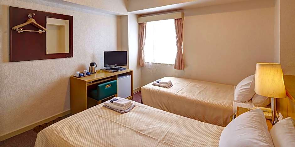 Okinawa Sunplaza Hotel