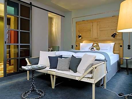 Extra Large