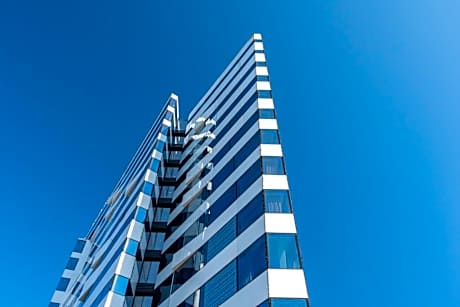 Clarion Hotel The Edge