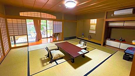 Japanese-Style Room