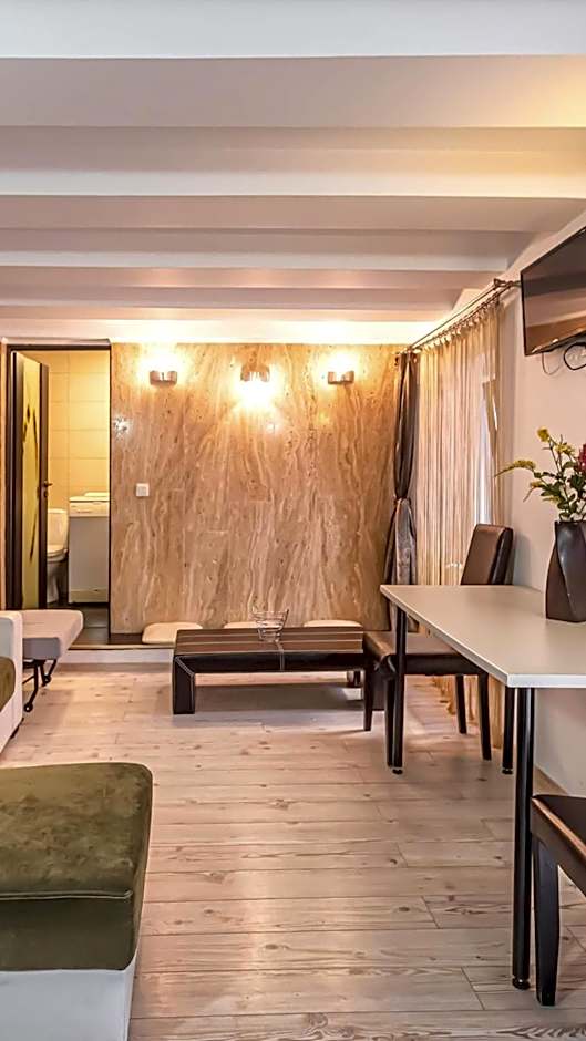 Piata Sfatului Central Confort