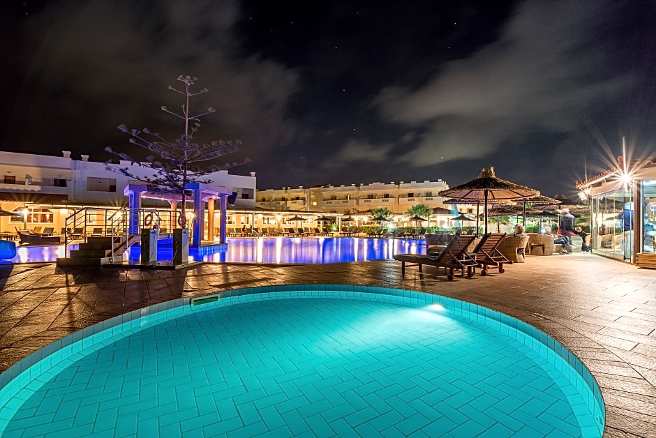 SENSEANA Sea Side Resort & Aquadventure