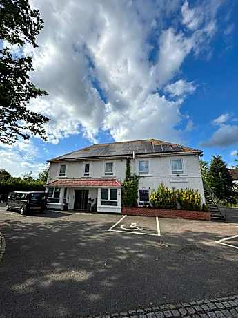 Gatwick White House Hotel