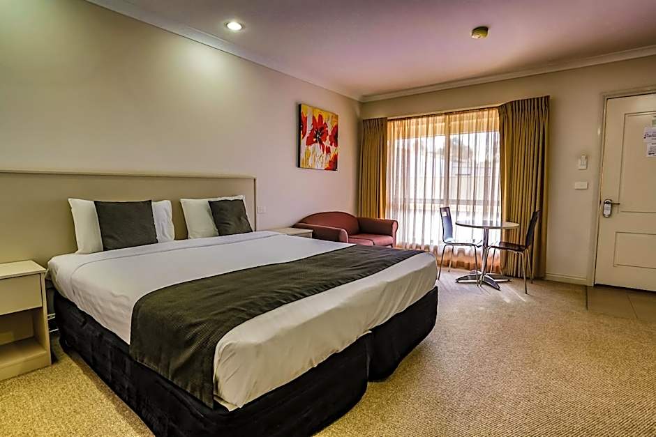 Murray Waters Motor Inn & Apartments