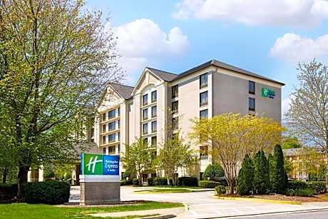 Holiday Inn Express & Suites Alpharetta - Windward Parkway by IHG