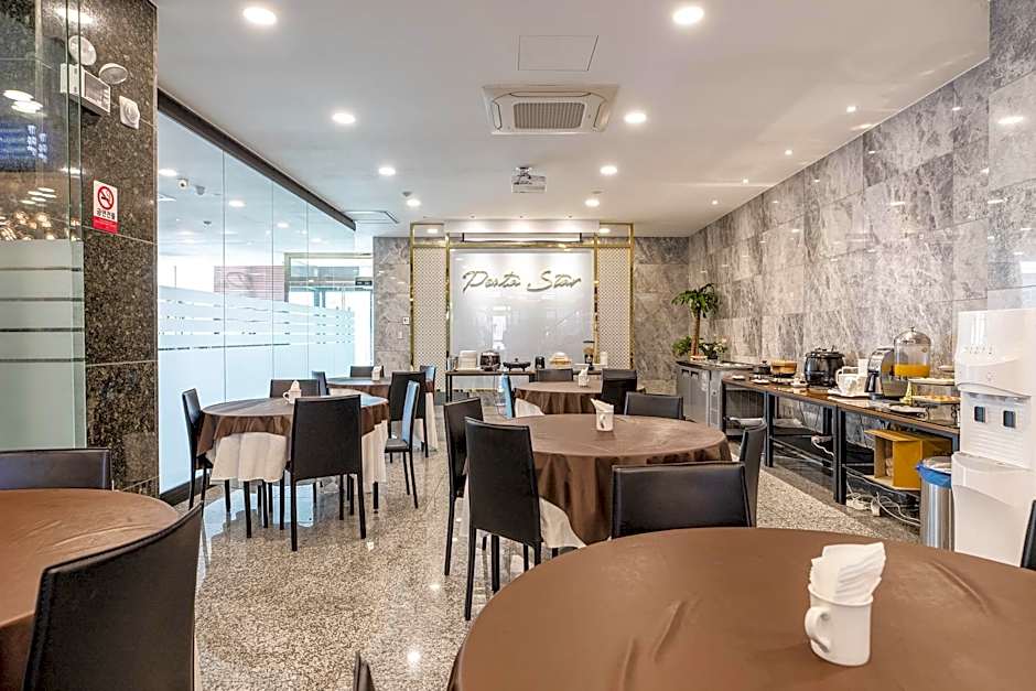 Gimpo Pentastar Hotel