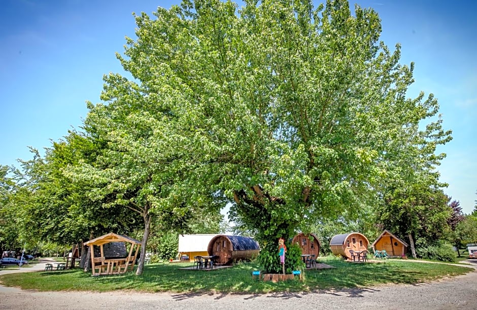 Camping de Tournus - Drole de cabane