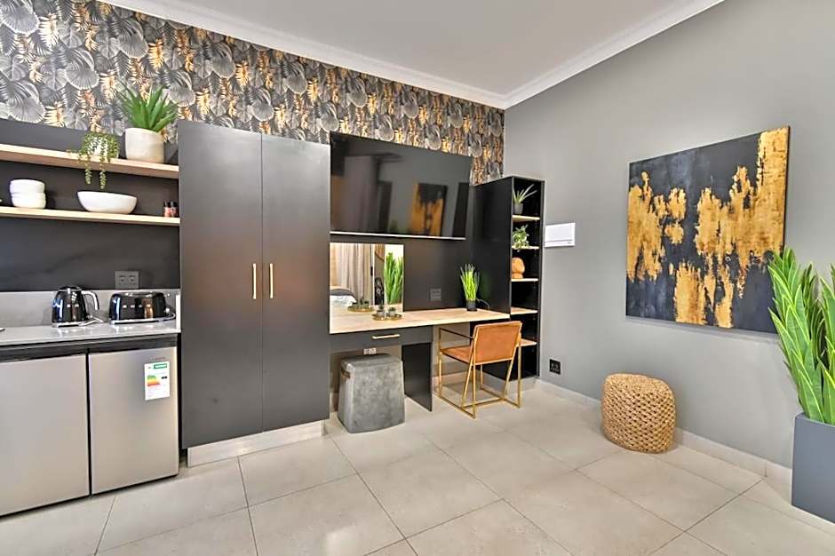 Summer PALACE Guesthouse