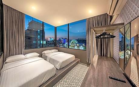 Triple Room with Bath