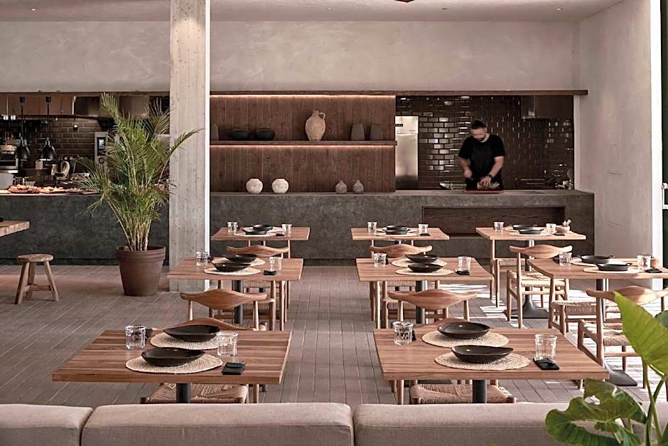 Theros All Suite Hotel - Adults Only