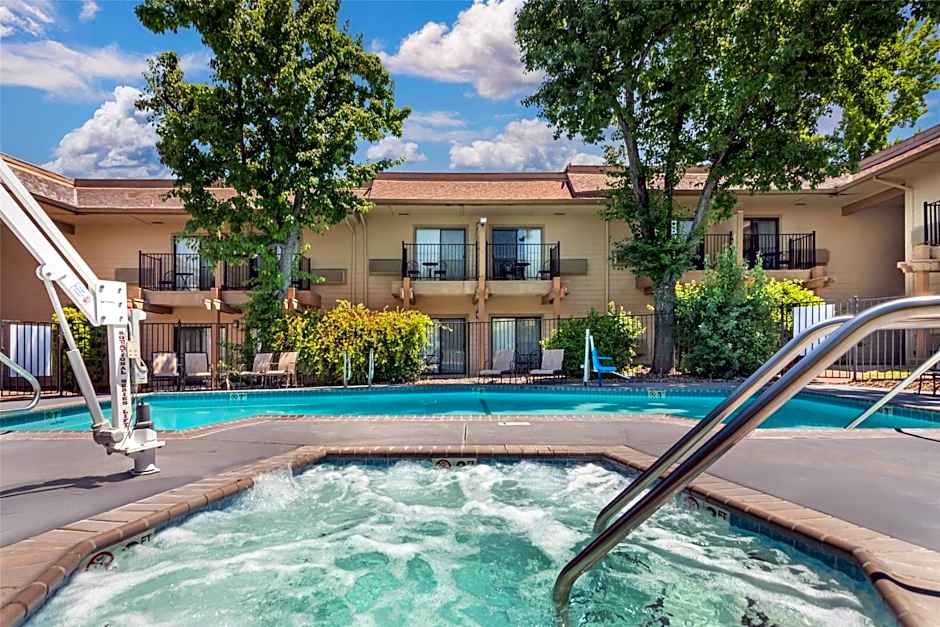 Best Western Plus Sonora Oaks Hotel & Conference Center