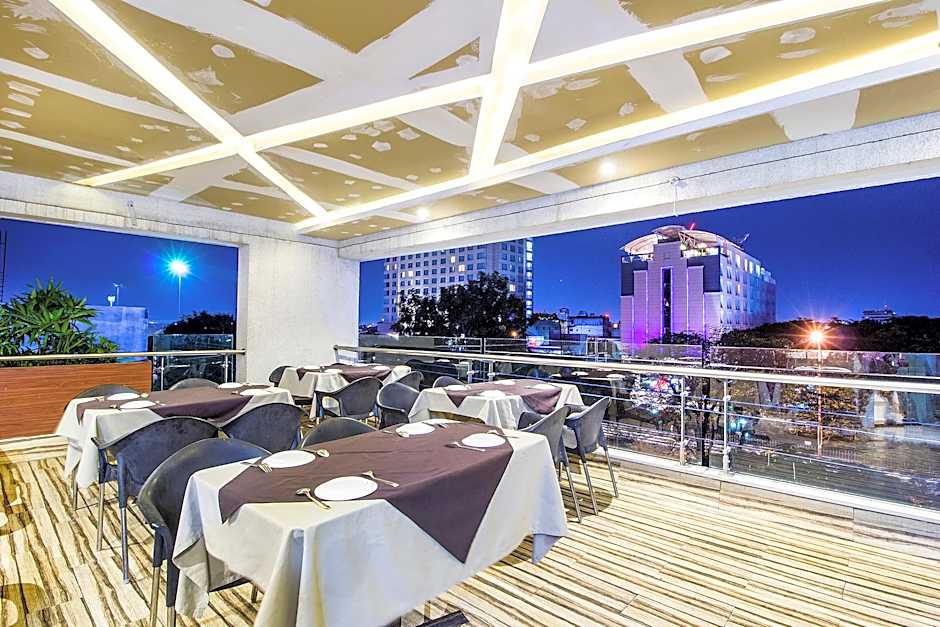 FabHotel Prime Avenue