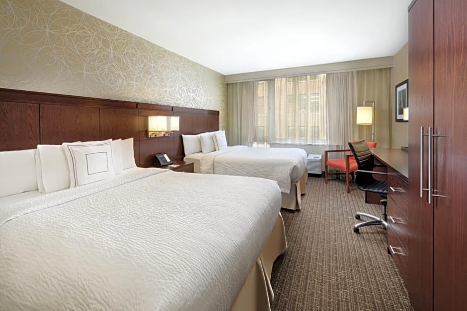 Courtyard by Marriott New York Manhattan/Times Square West