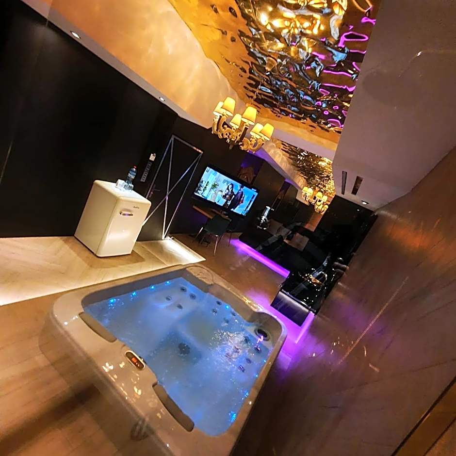 Hotel Ramka & Restaurant & Wine Bar