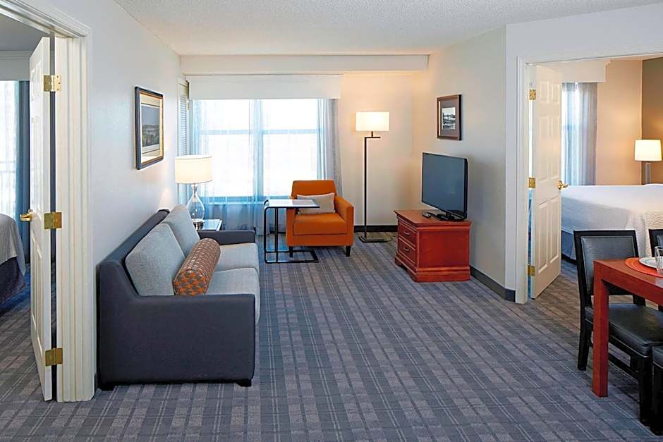 Residence Inn by Marriott Minneapolis Downtown at The Depot